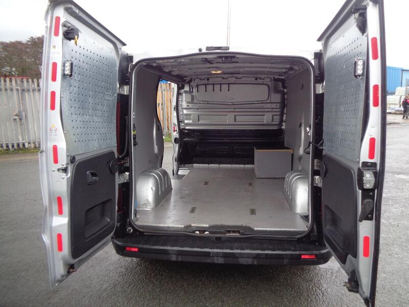 VAUXHALL VIVARO 1.6 CDTi 2900 ecoFLEX  2015