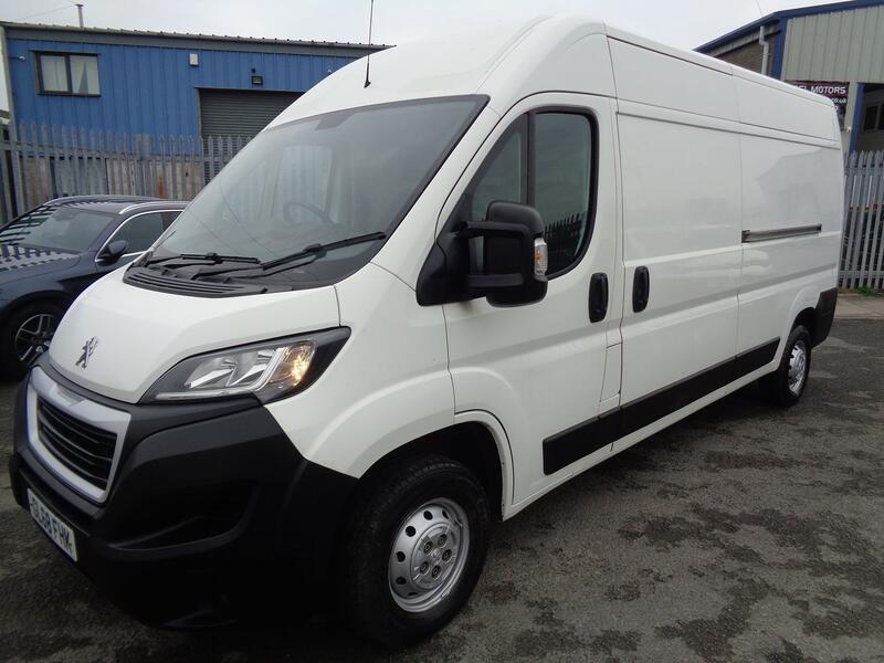 PEUGEOT BOXER 2.0 BlueHDi 335 Professional  2018