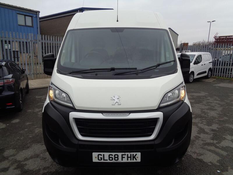 PEUGEOT BOXER 2.0 BlueHDi 335 Professional  2018