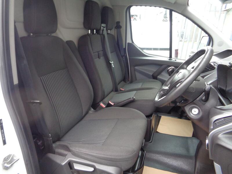 FORD TRANSIT CUSTOM 2.2 TDCi 290 Trend  2014