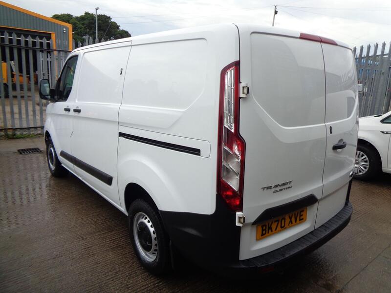FORD TRANSIT CUSTOM 2.0 300 EcoBlue Leader 2020