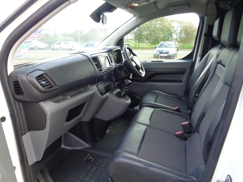 CITROEN DISPATCH 1.5 BlueHDi 1200 Enterprise XL 2020