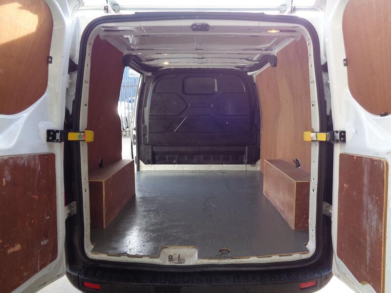 FORD TRANSIT CUSTOM 2.0 Transit Custom Leader Van 300 L1 2.0L EcoBlue 105PS FWD 6 Speed Manual 2021