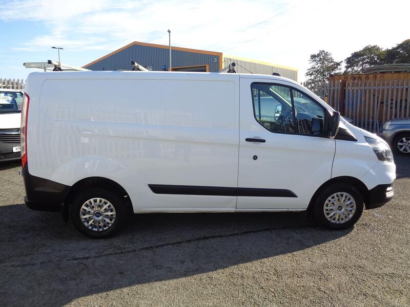 FORD TRANSIT CUSTOM 2.0 Transit Custom Leader Van 300 L1 2.0L EcoBlue 105PS FWD 6 Speed Manual 2021