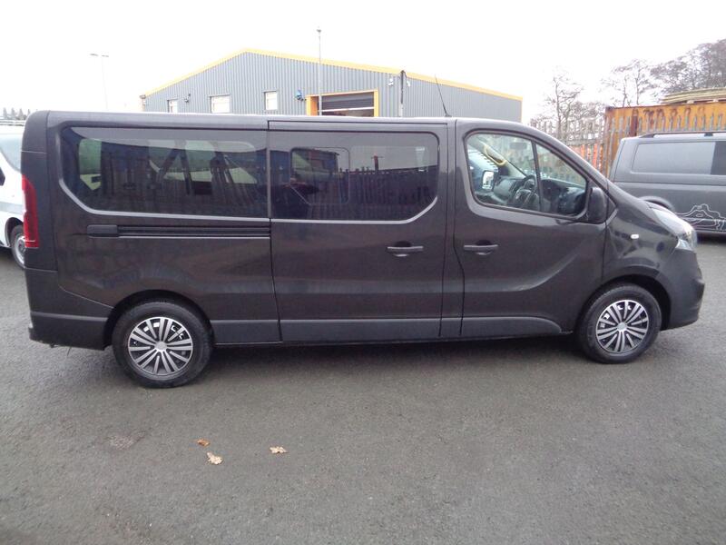 VAUXHALL VIVARO 1.6 CDTi 2900 BiTurbo ecoFLEX 2017