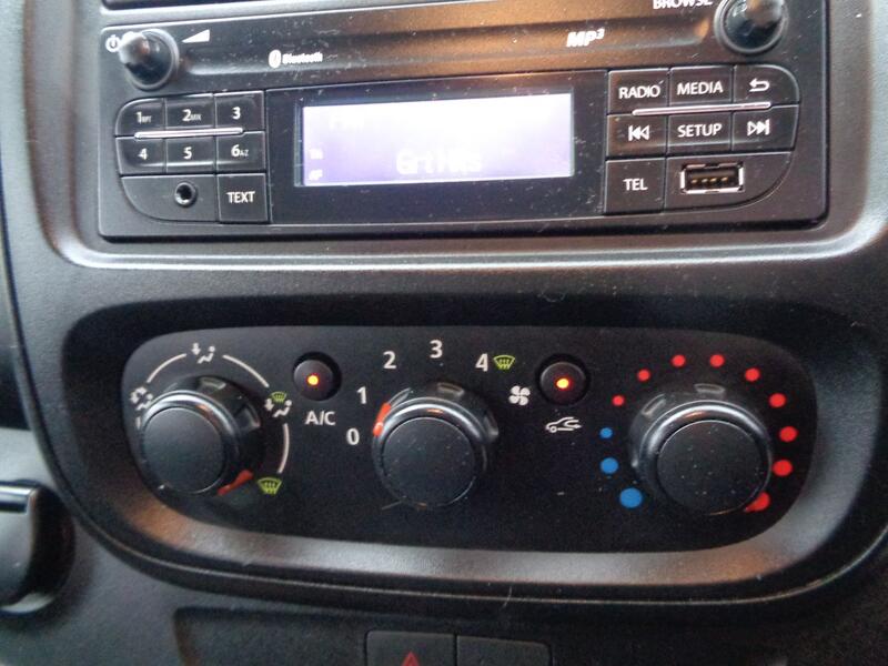 VAUXHALL VIVARO 1.6 CDTi 2900 BiTurbo ecoFLEX 2017