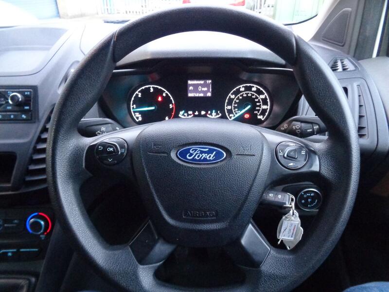 FORD TRANSIT CONNECT 1.5 210 EcoBlue 2019