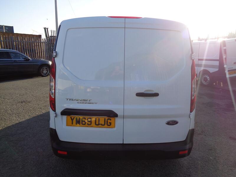 FORD TRANSIT CONNECT 1.5 200 EcoBlue Trend 2020