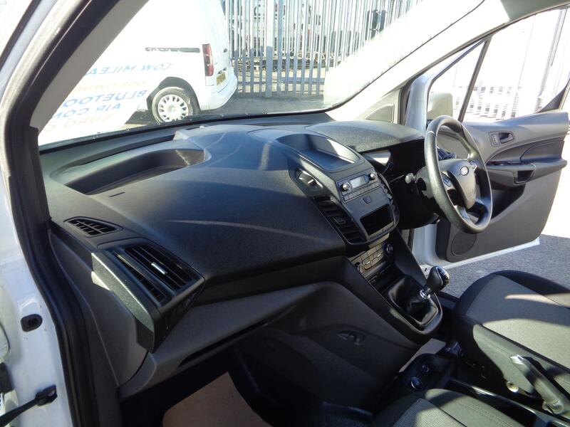 FORD TRANSIT CONNECT 1.5 240 EcoBlue 2019