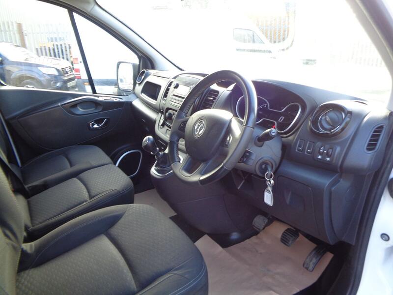 VAUXHALL VIVARO 1.6 CDTi 2900 Sportive 2018