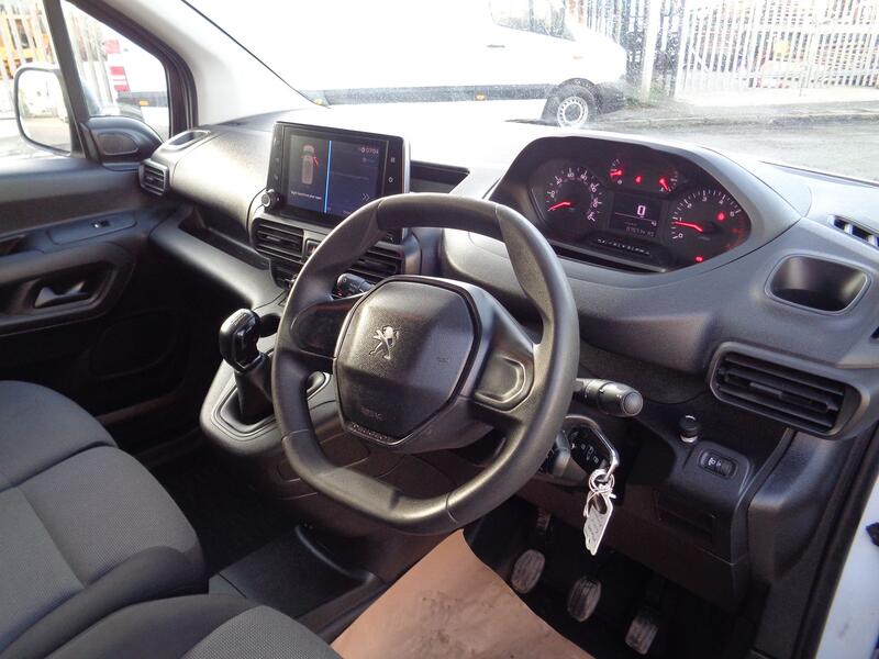 PEUGEOT PARTNER 1.5 BlueHDi 1000 Professional 2019