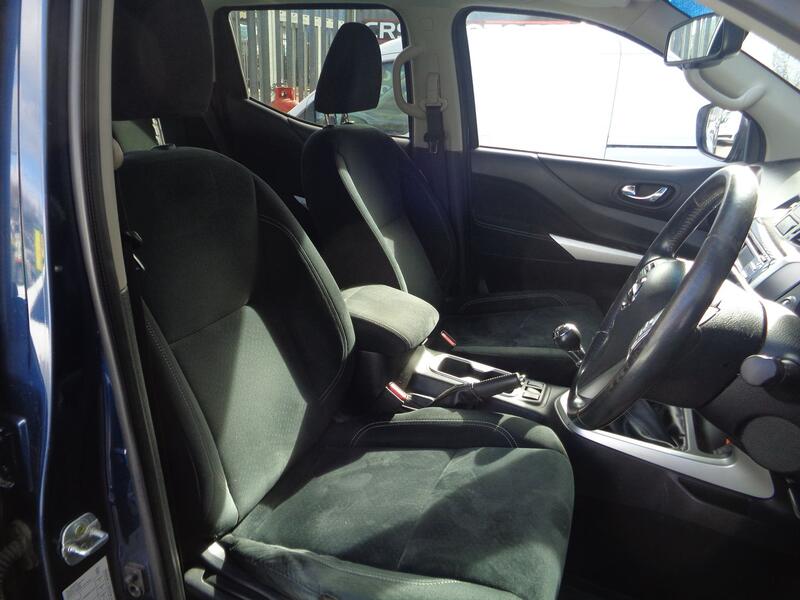 NISSAN NAVARA 2.3 dCi Acenta+ 2017