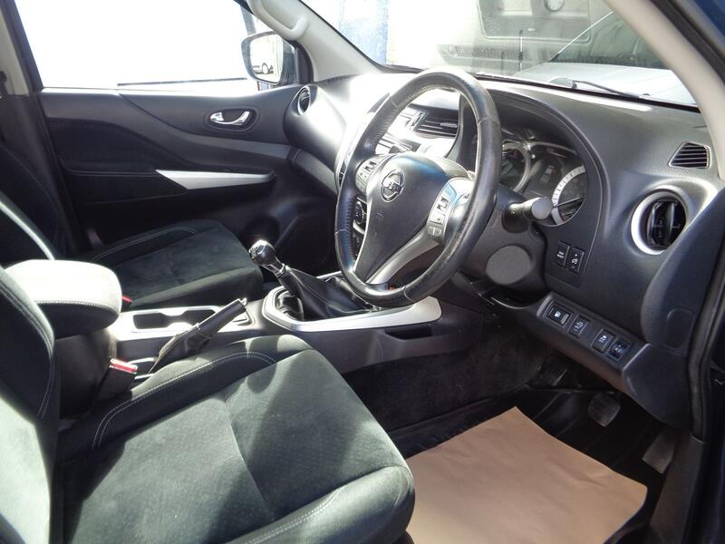 NISSAN NAVARA 2.3 dCi Acenta+ 2017