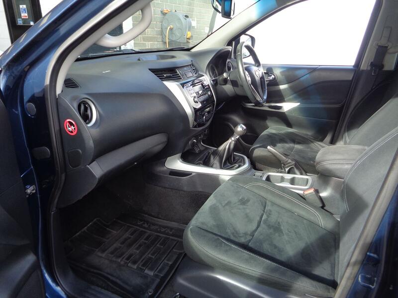 NISSAN NAVARA 2.3 dCi Acenta+ 2017