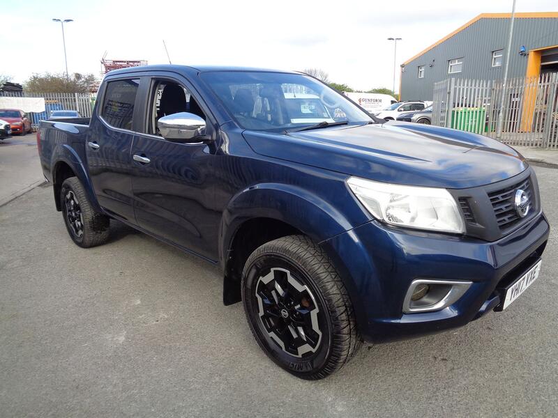NISSAN NAVARA 2.3 dCi Acenta+ 2017