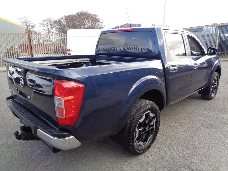 NISSAN NAVARA 2.3 dCi Acenta+ 2017