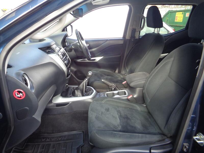 NISSAN NAVARA 2.3 dCi Acenta+ 2017