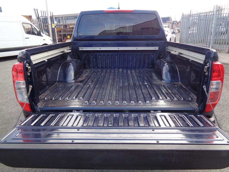 NISSAN NAVARA 2.3 dCi Acenta+ 2017
