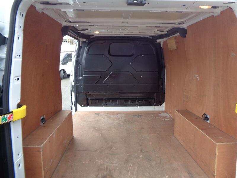FORD TRANSIT CUSTOM 2.0 300 EcoBlue 2018
