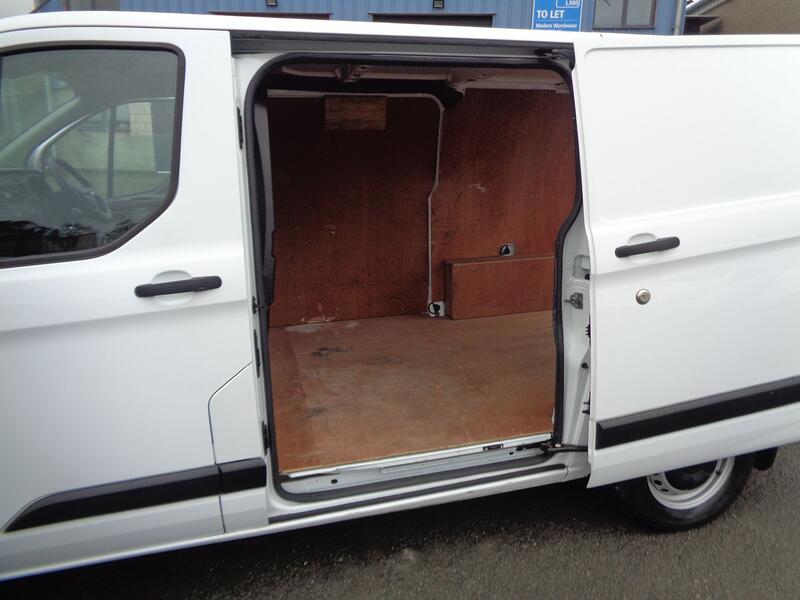 FORD TRANSIT CUSTOM 2.0 300 EcoBlue 2018