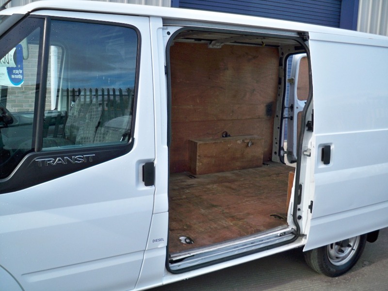 FORD TRANSIT 260 LR 2012